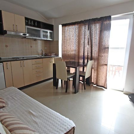Apartmani Irena Petrovac Dış mekan fotoğraf