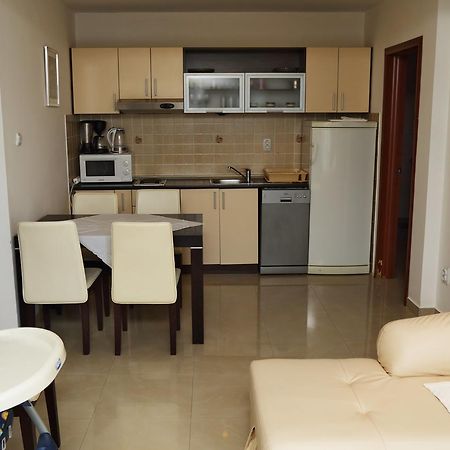 Apartmani Irena Petrovac Dış mekan fotoğraf