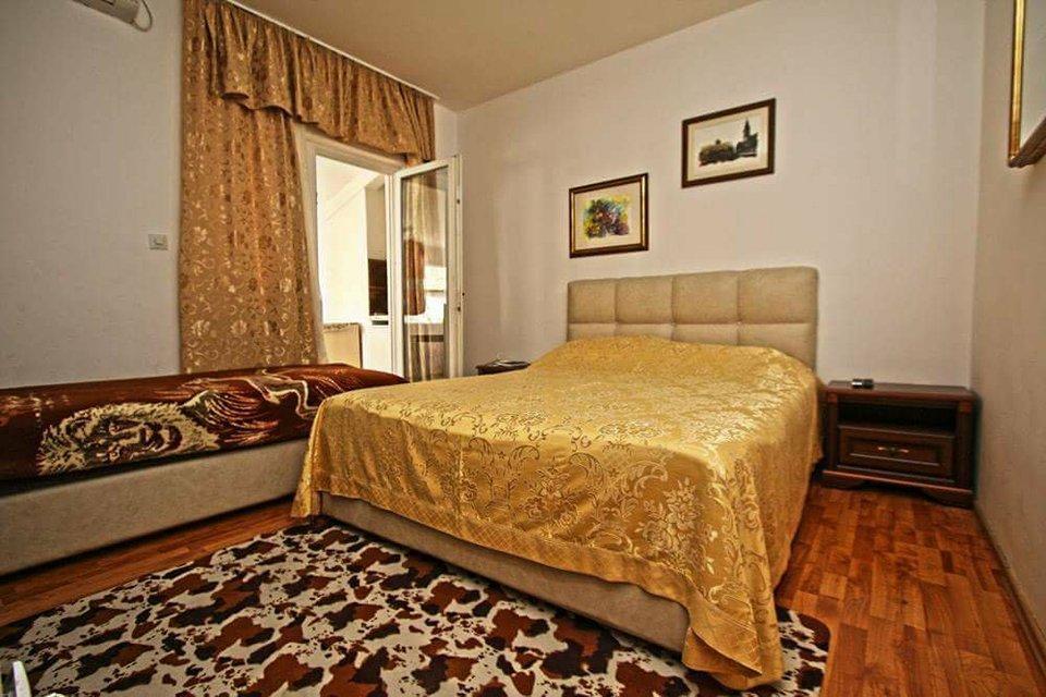 Apartmani Irena Petrovac Dış mekan fotoğraf